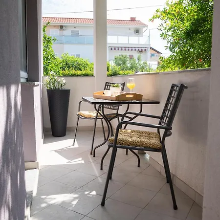 Apartment Olinar